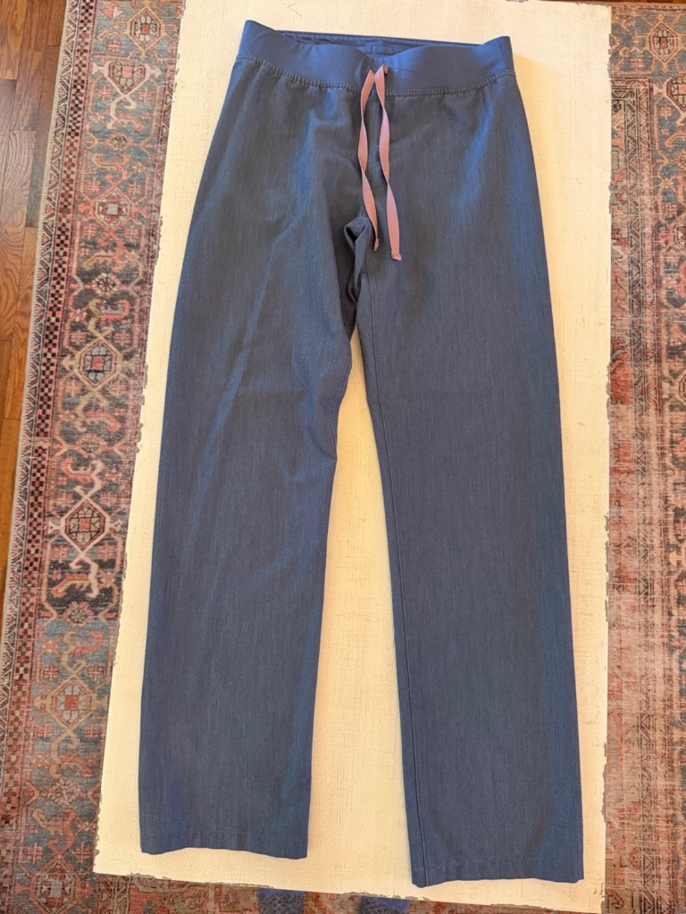 Figs Bottoms Size Small Tall